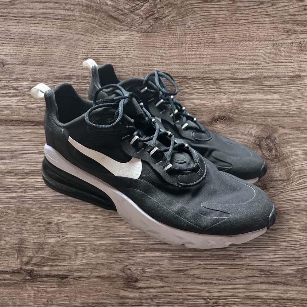Men’s Nike Air Max 270 React Black Size 11.5